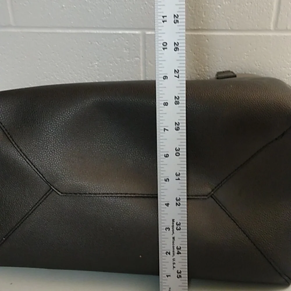 Everyday Black Leather Tote Bag with Shoulder Straps